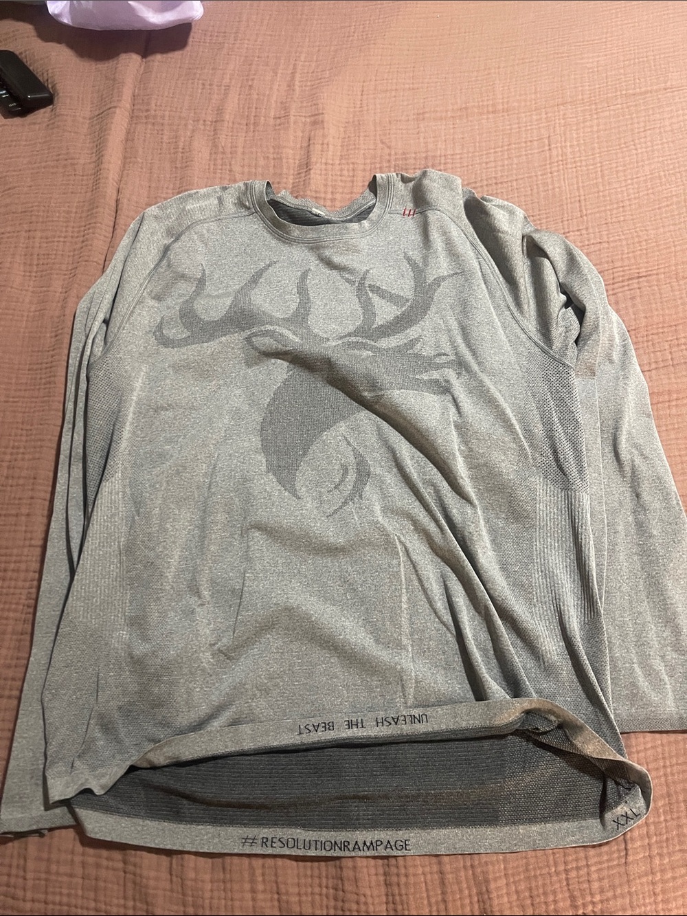 Lululemon mens XXL Performance Long Sleeve with Antler Motif